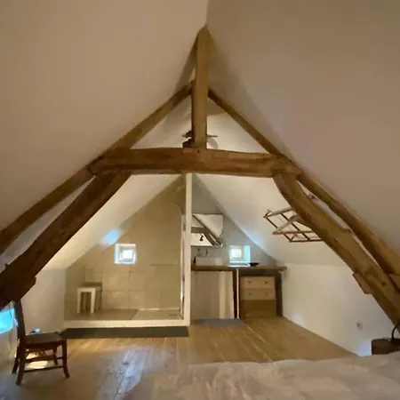 Dom wakacyjny Le Bouchat : Maisonnette Au Calme Pour 2 +1 Guest Cesset