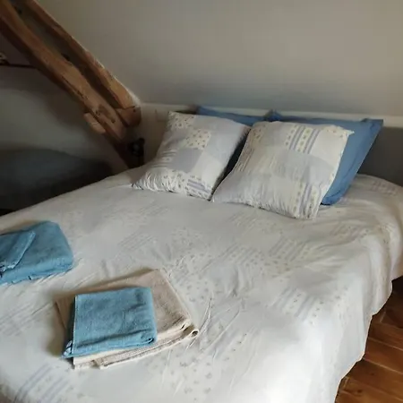 Le Bouchat : Maisonnette Au Calme Pour 2 +1 Guest Dom wakacyjny *