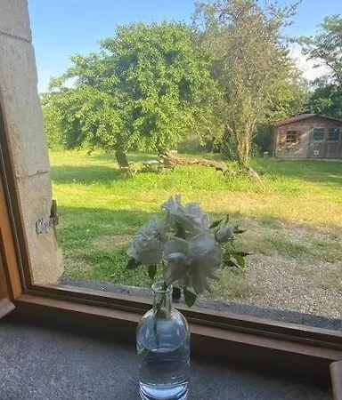 Dom wakacyjny Le Bouchat : Maisonnette Au Calme Pour 2 +1 Guest Cesset