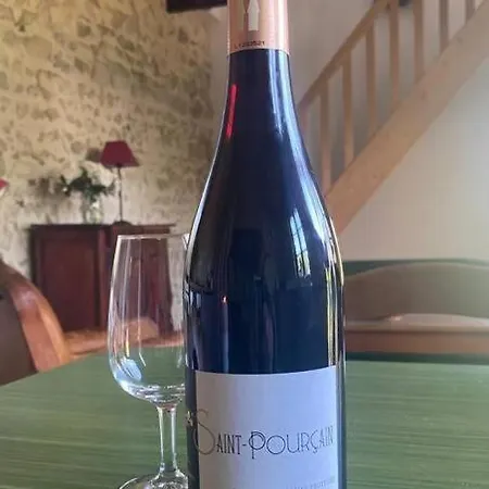 Le Bouchat : Maisonnette Au Calme Pour 2 +1 Guest * Cesset